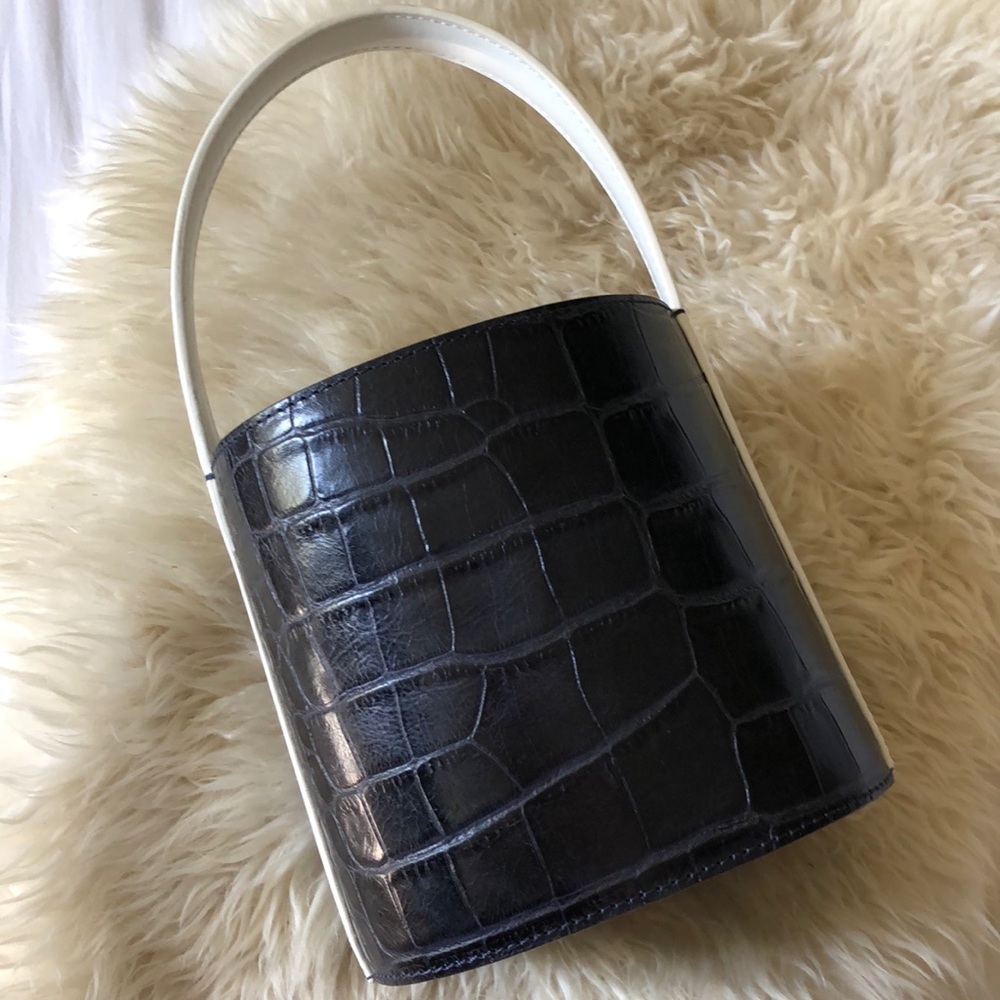 [Staud] Bissett Cro-effect bucket bag